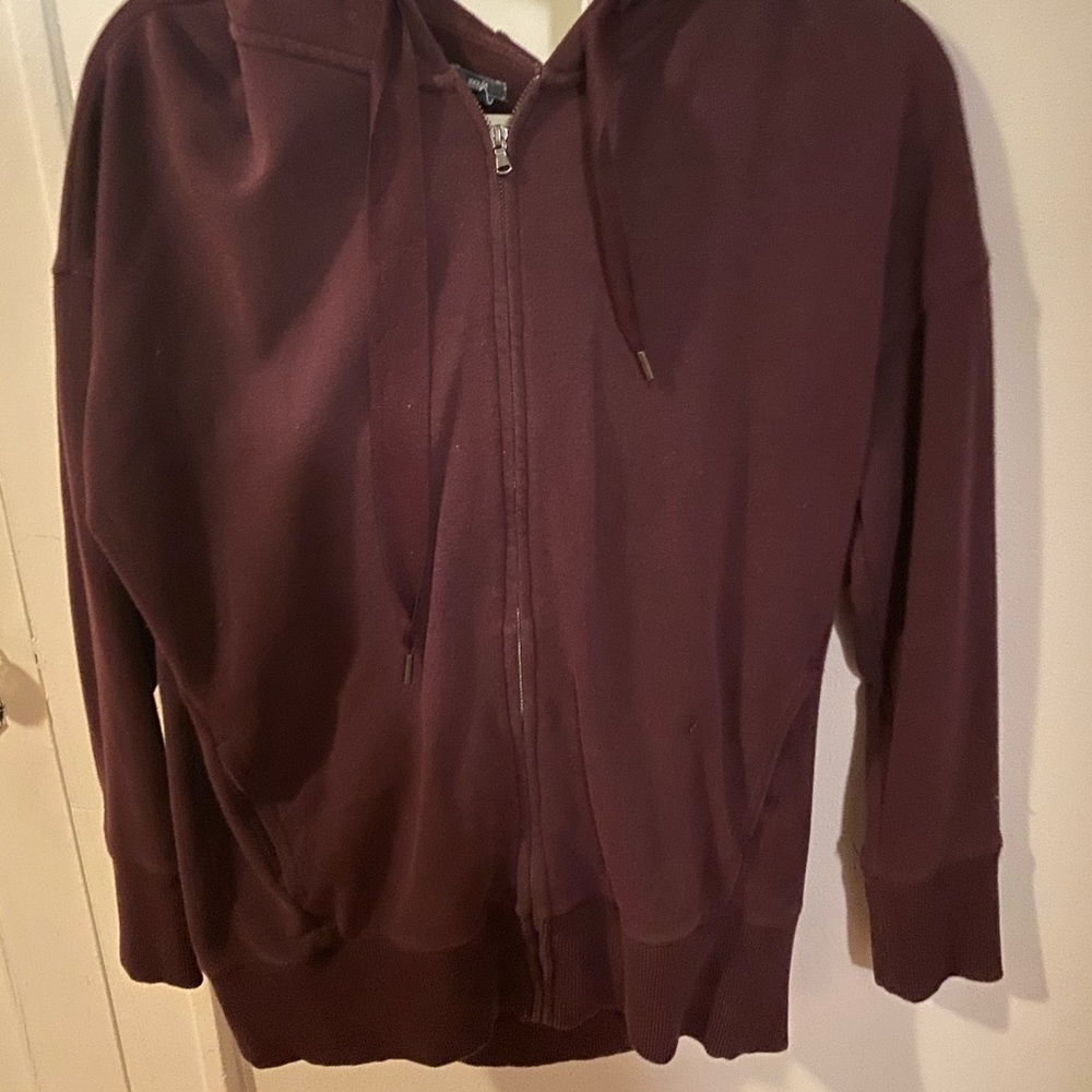 Aerie large maroon zip up hoodie.